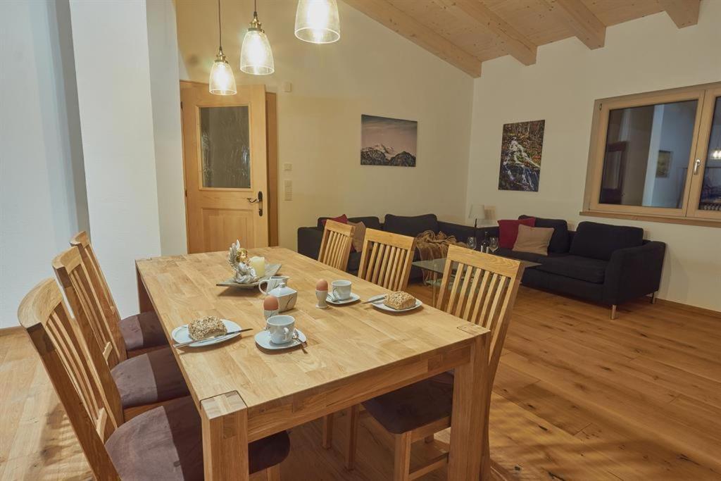Ferienwohnung Doettlinger 피버브룬 객실 사진